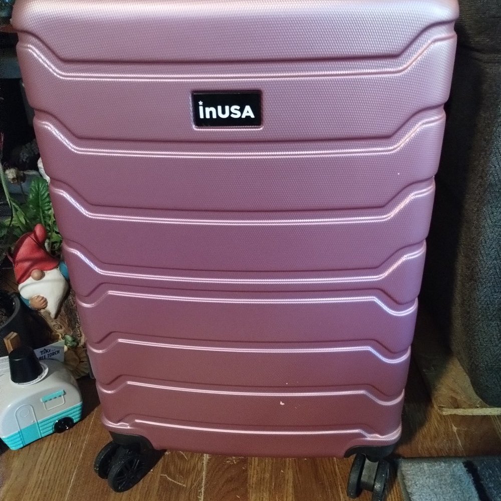 InUsa Rolling Luggage